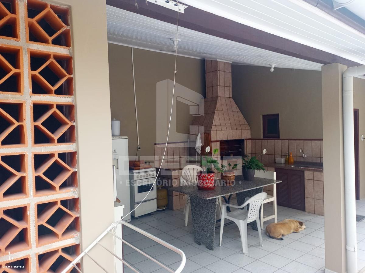 Casa, 4 quartos, 204 m² - Foto 10