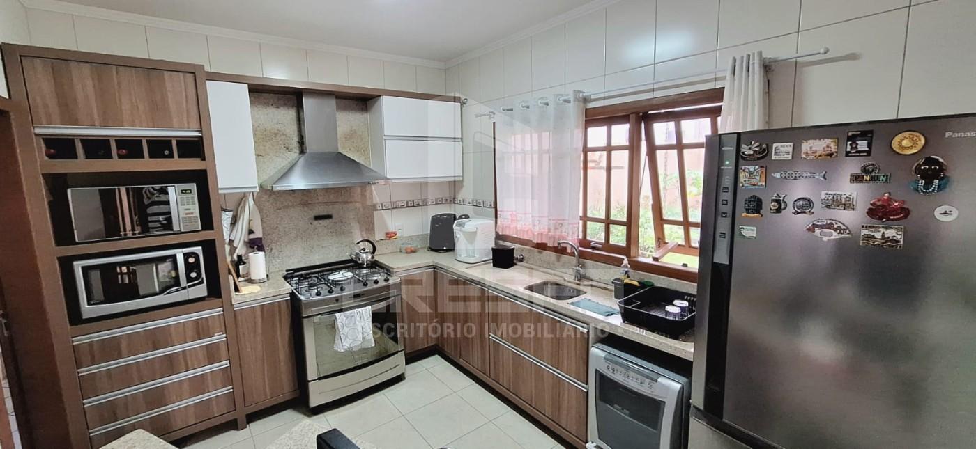 Casa, 4 quartos, 254 m² - Foto 5